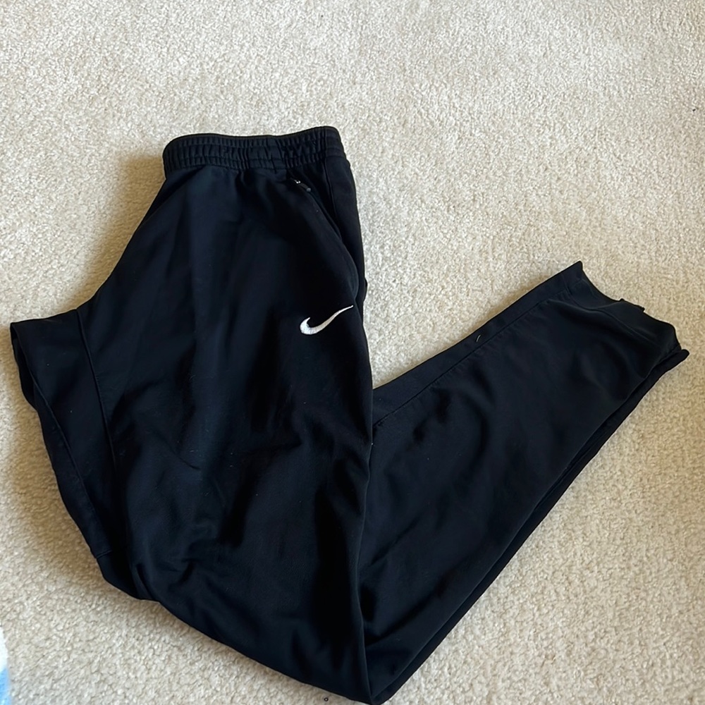 Nike joggers